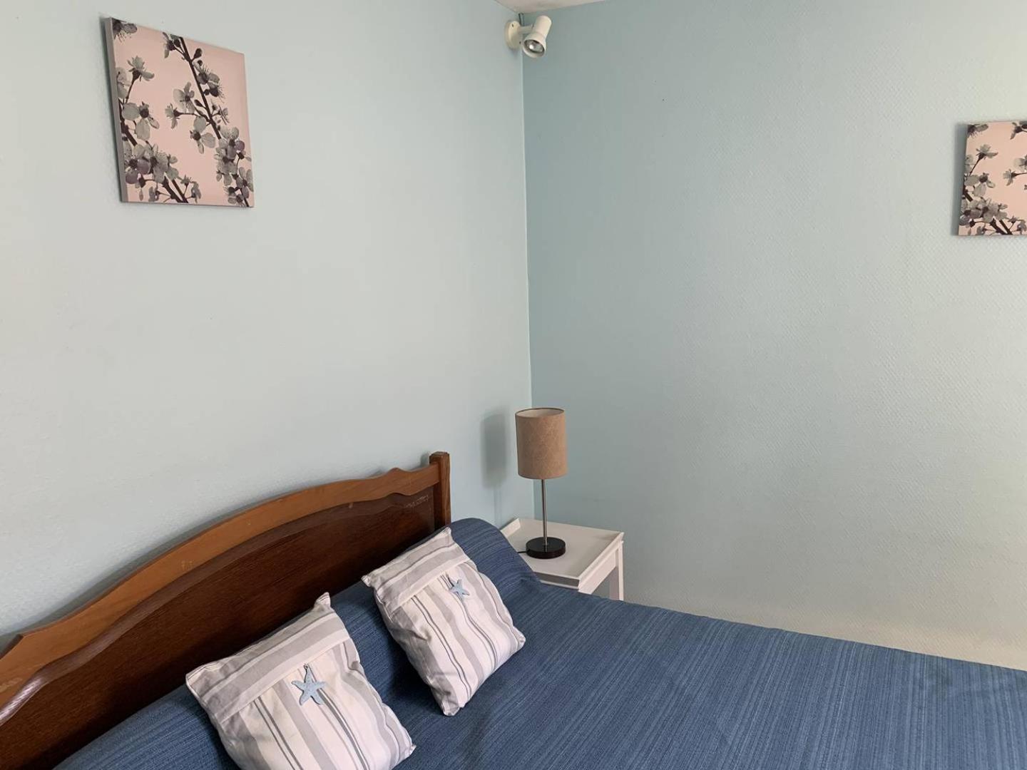 St Georges De Didonne - Agreable Petite Maison Avec Cour - 1 Chambre Сен-Жорж-де-Дідонн Екстер'єр фото